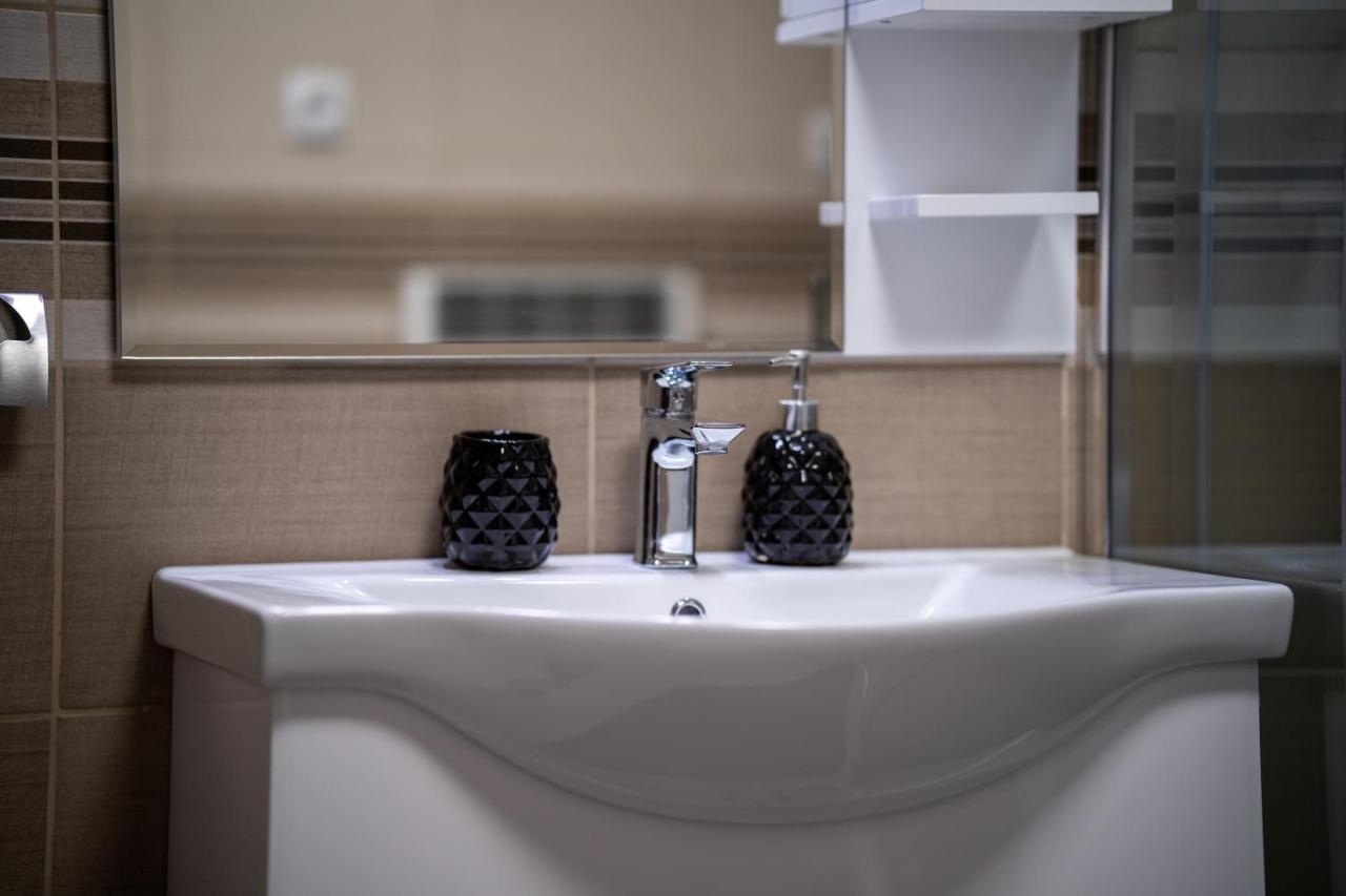 Apartment Grey Mountain ซลาตีบอร์ ภายนอก รูปภาพ