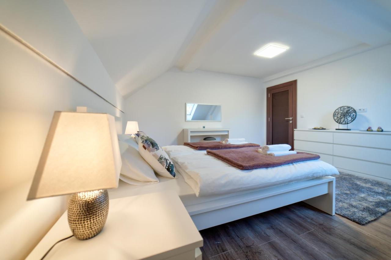 Apartment Grey Mountain ซลาตีบอร์ ภายนอก รูปภาพ