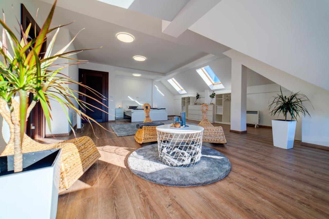Apartment Grey Mountain ซลาตีบอร์ ภายนอก รูปภาพ